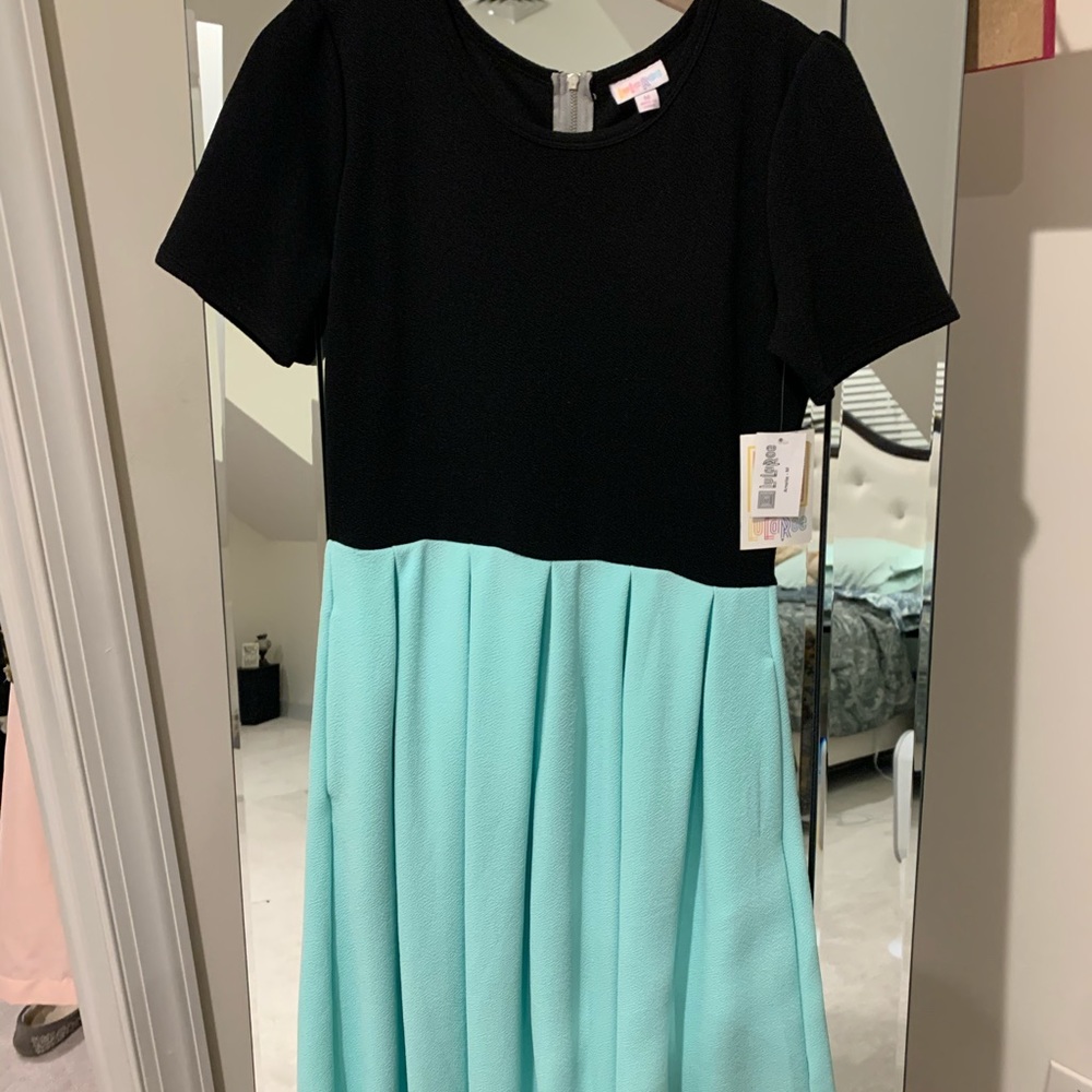 Lularoe Amelia dress